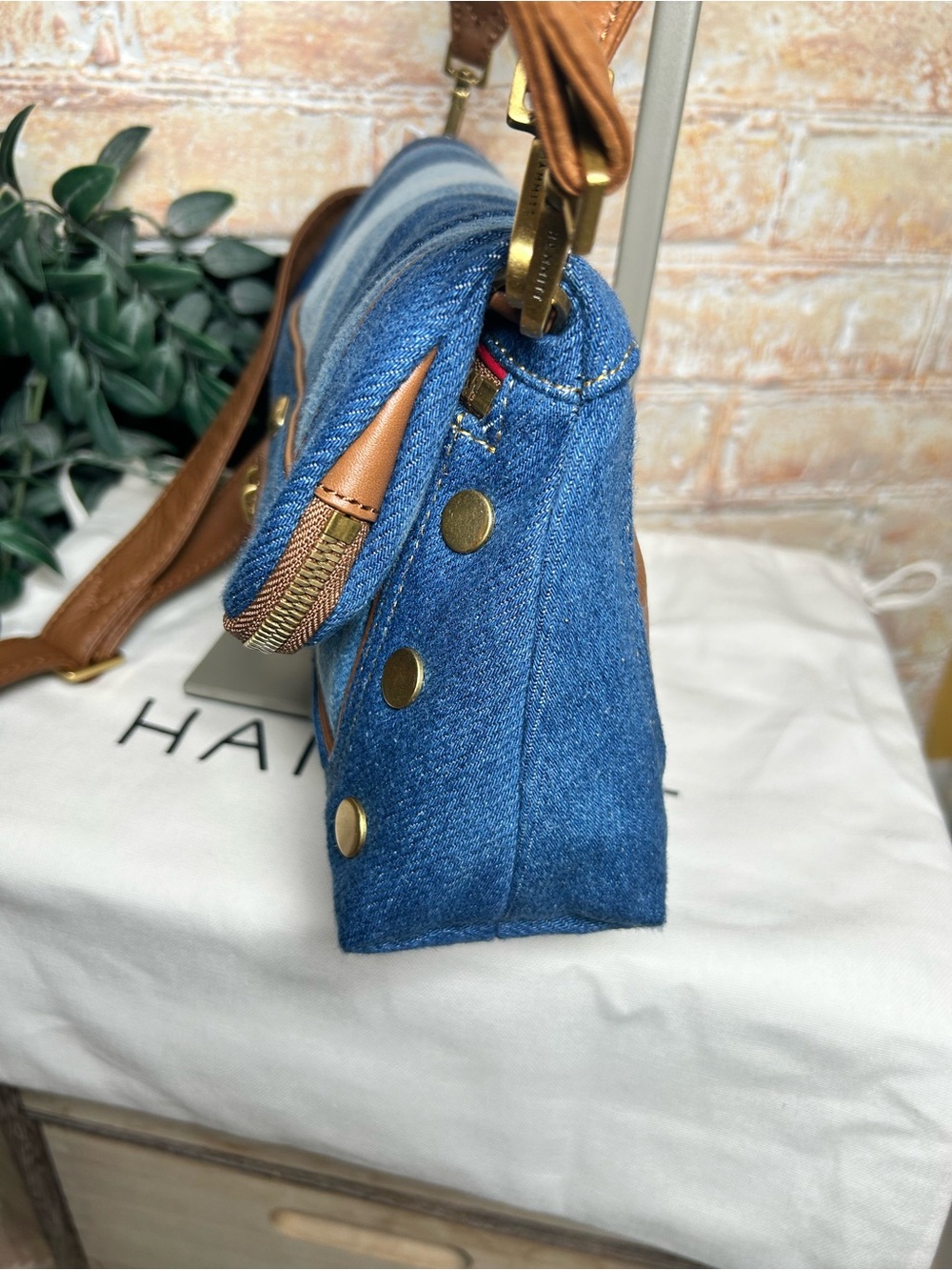 Hammitt Beverly Medium Denim Striped Shoulder Crossbody Bag NWT - Picture 4 of 12
